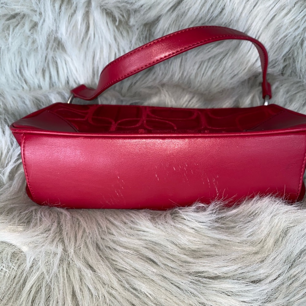 Red Express Purse - Picture 3 of 6
